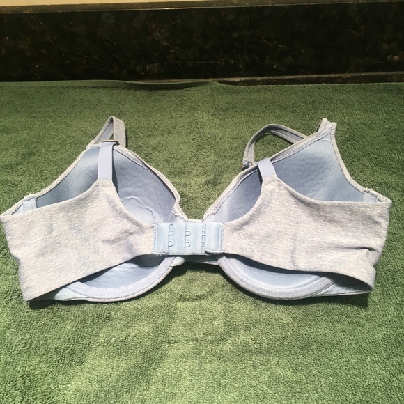 Hanes Convertable T-Shirt bra - Picture 6 of 7